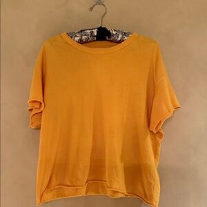 THE GREAT. Mustard Cotton Short Sleeve Tee size M